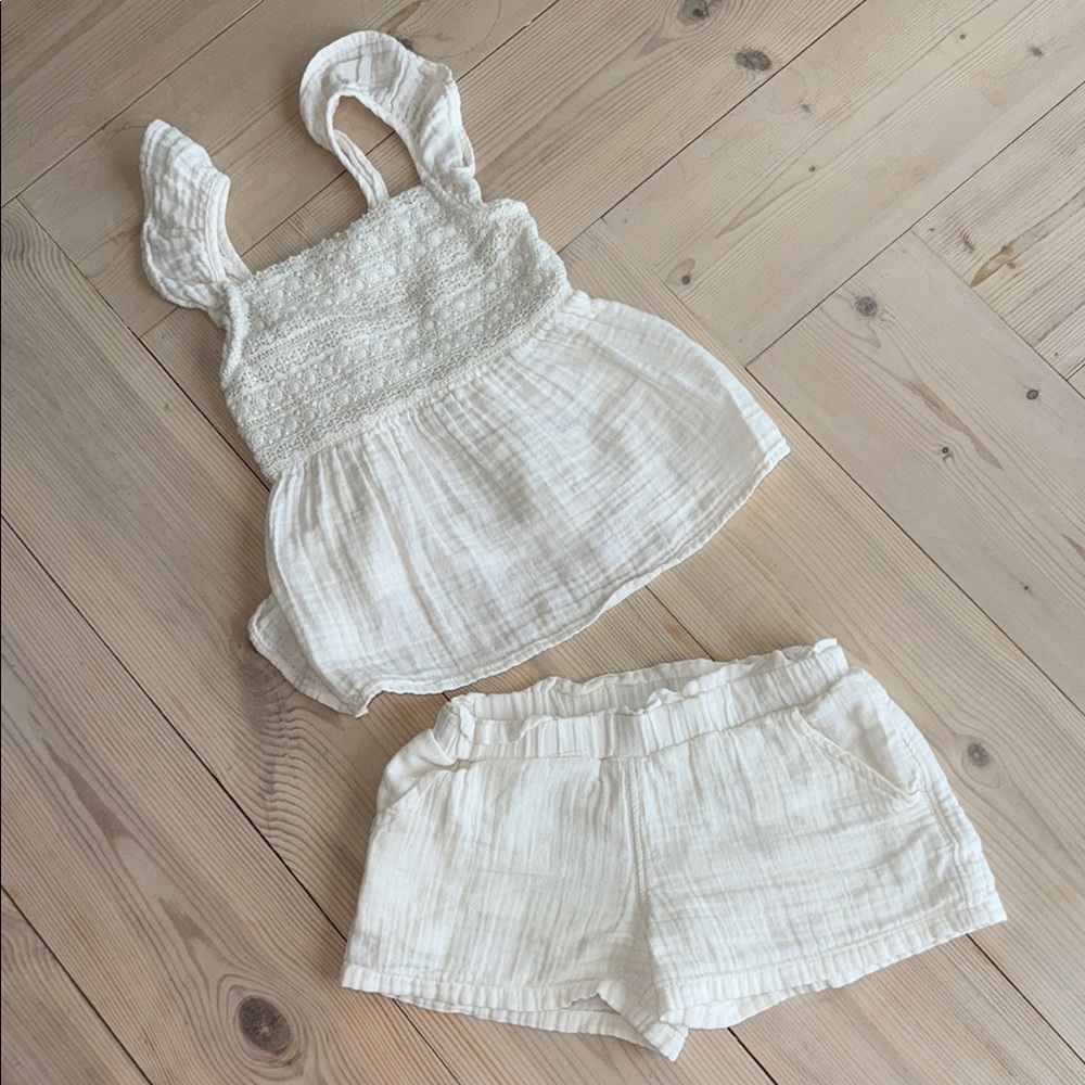 Cat & Jack Cream matching set in linen